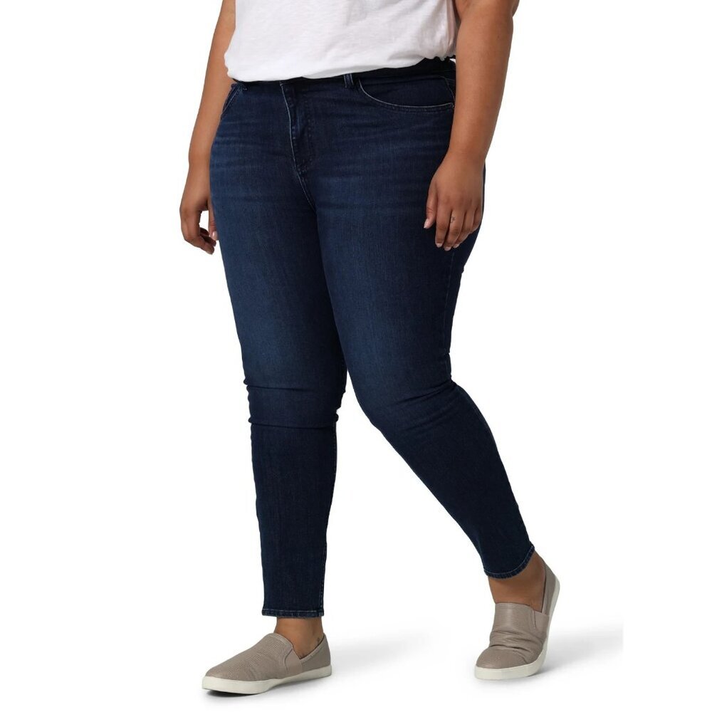 Lee Women's Plus High Rise Skinny Jean, Size 26W, Slim Fit, Dark Wash Demin